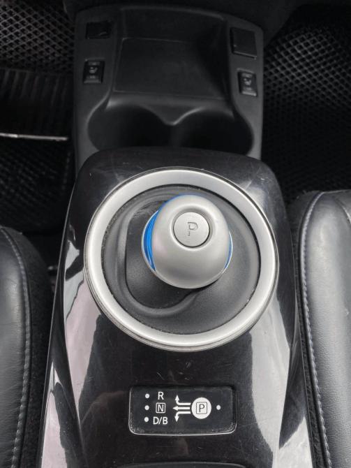 Nissan Leaf I (ZE0/AZE0) Тверь  - изображение 12