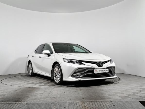 Toyota Camry VIII (XV70) с пробегом 2019 года, цена 2 390 000 рублей, 178941 км, седан, Автокод Объявления