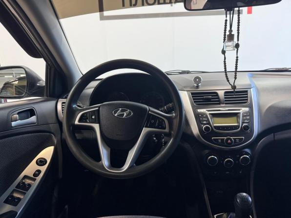 Hyundai Solaris I Рестайлинг с пробегом 2014 года, цена 849 000 рублей, 183861 км, хэтчбек, Автокод Объявления