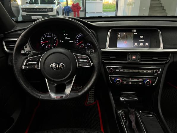 Kia Optima IV Рестайлинг с пробегом 2018 года, цена 1 890 000 рублей, 159779 км, седан, Автокод Объявления