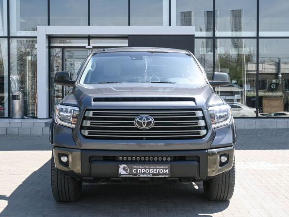 Toyota Tundra II Рестайлинг с пробегом 2018 года, цена 5 549 900 рублей, 61596 км, пикап, Автокод Объявления