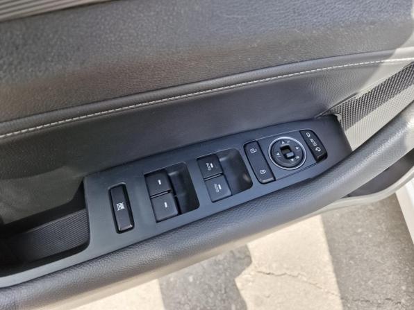 Hyundai Sonata VII (LF) Рестайлинг с пробегом 2019 года, цена 1 455 000 рублей, 203095 км, седан, Автокод Объявления