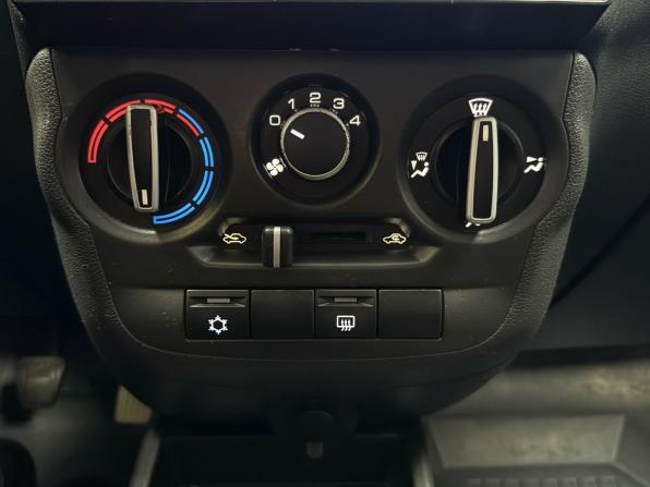 Lada (ВАЗ) Granta I Рестайлинг с пробегом 2023 года, цена 790 000 рублей, 63714 км, лифтбек, Автокод Объявления