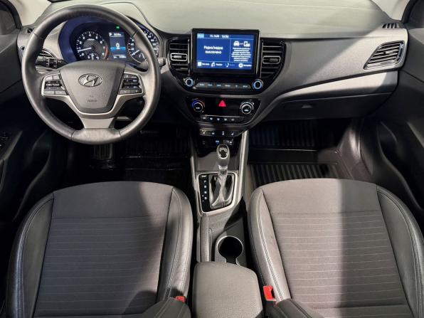 Hyundai Solaris II Рестайлинг с пробегом 2022 года, цена 1 749 800 рублей, 51000 км, седан, Автокод Объявления