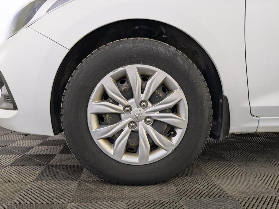 Hyundai Solaris II Москва  - изображение 13