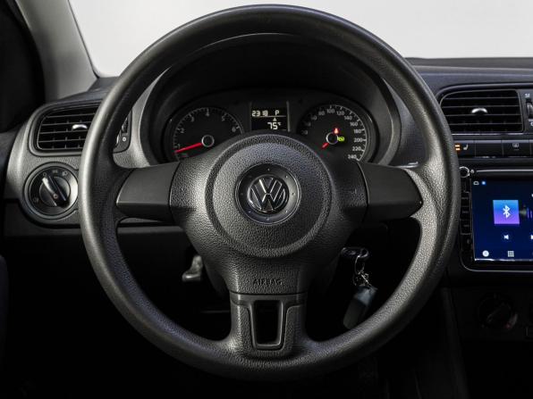 Volkswagen Polo V с пробегом 2014 года, цена 799 000 рублей, 197341 км, седан, Автокод Объявления