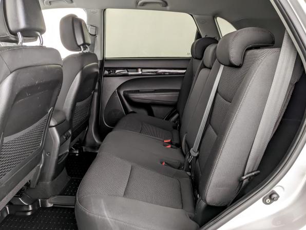 Kia Sorento II Рестайлинг с пробегом 2018 года, цена 2 095 000 рублей, 100825 км, внедорожник, Автокод Объявления