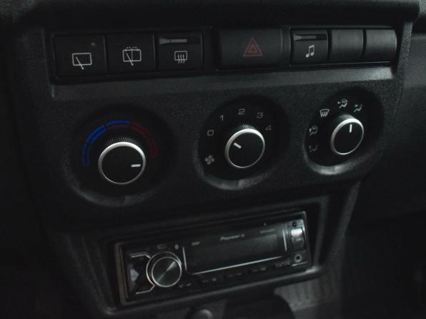 Lada (ВАЗ) Niva Legend с пробегом 2024 года, цена 880 000 рублей, 17057 км, внедорожник, Автокод Объявления