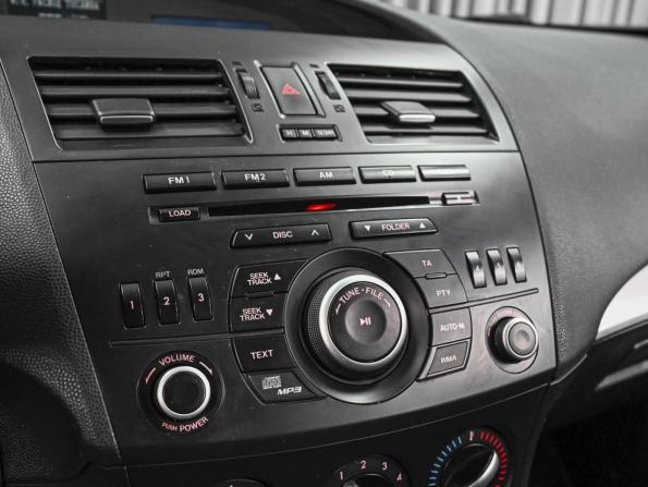 Mazda 3 II (BL) Рестайлинг с пробегом 2012 года, цена 999 111 рублей, 136649 км, хэтчбек, Автокод Объявления