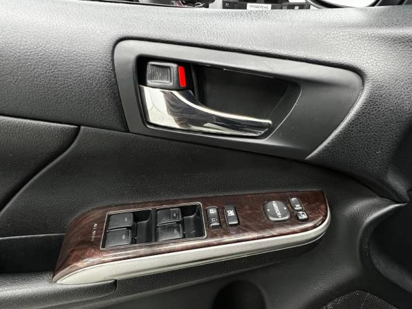 Toyota Camry VII (XV50) Рестайлинг с пробегом 2016 года, цена 1 950 000 рублей, 150726 км, седан, Автокод Объявления