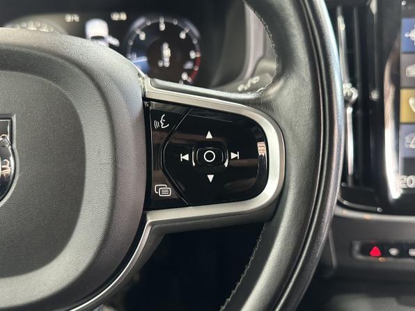 Volvo V90 Cross Country I с пробегом 2018 года, цена 2 865 000 рублей, 218806 км, универсал, Автокод Объявления
