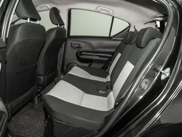 Toyota Aqua I с пробегом 2014 года, цена 775 000 рублей, 183236 км, хэтчбек, Автокод Объявления
