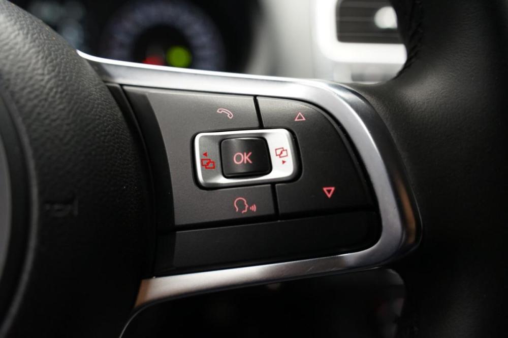 Volkswagen Polo V Рестайлинг Крым  - изображение 16