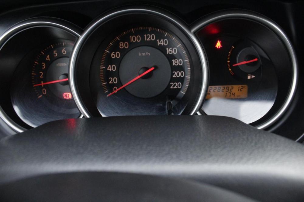 Nissan Tiida I Брянск  - изображение 9