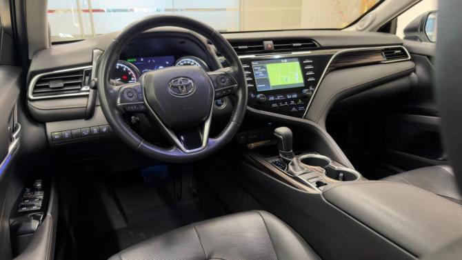 Toyota Camry VIII (XV70) с пробегом 2019 года, цена 2 800 000 рублей, 105100 км, седан, Автокод Объявления