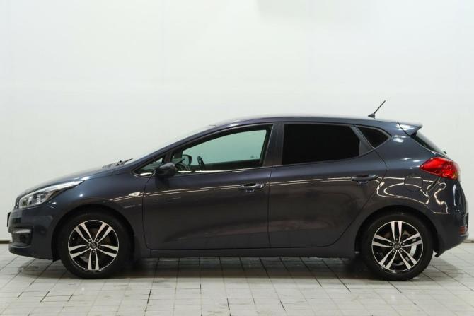 Kia Ceed II Рестайлинг с пробегом 2015 года, цена 1 219 000 рублей, 59777 км, хэтчбек, Автокод Объявления