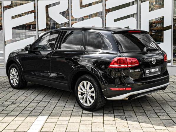 Volkswagen Touareg II с пробегом 2012 года, цена 1 598 000 рублей, 238078 км, внедорожник, Автокод Объявления