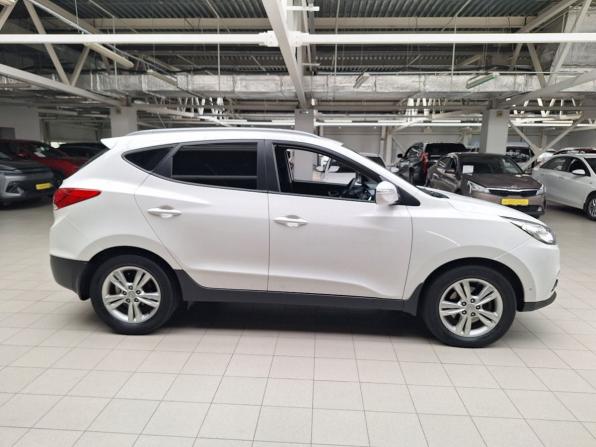 Hyundai ix35 I с пробегом 2012 года, цена 990 000 рублей, 193065 км, внедорожник, Автокод Объявления