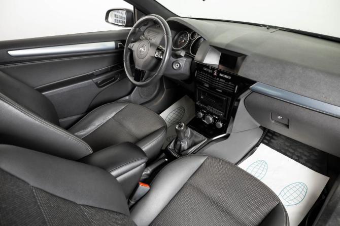 Opel Astra H Рестайлинг с пробегом 2007 года, цена 1 059 000 рублей, 161800 км, кабриолет, Автокод Объявления