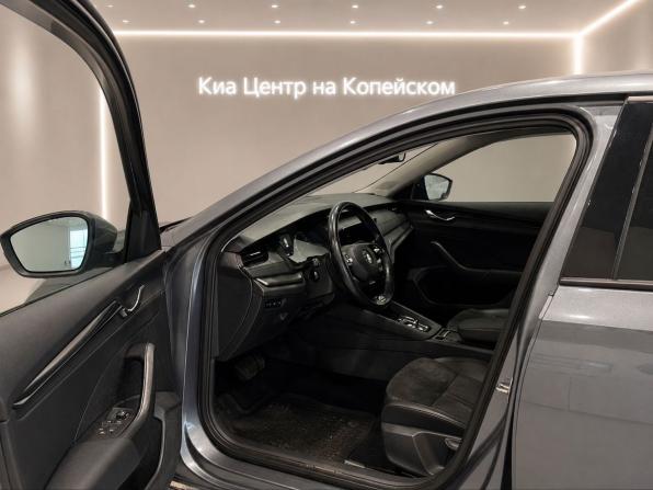 Skoda Octavia IV (A8) с пробегом 2020 года, цена 2 395 000 рублей, 134000 км, лифтбек, Автокод Объявления