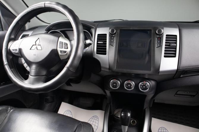 Mitsubishi Outlander II Рестайлинг с пробегом 2010 года, цена 1 519 000 рублей, 191593 км, внедорожник, Автокод Объявления