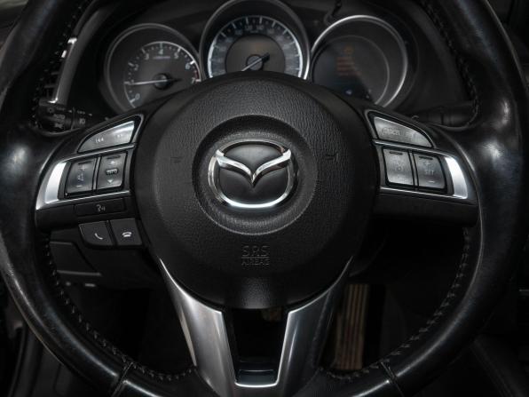Mazda 6 III (GJ) Рестайлинг с пробегом 2015 года, цена 1 747 000 рублей, 165673 км, седан, Автокод Объявления