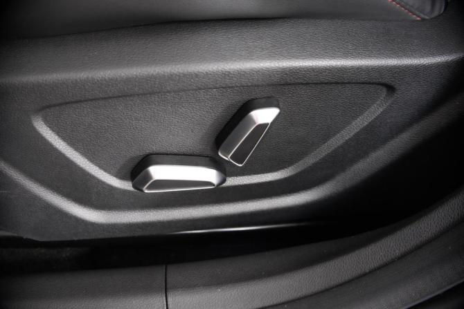 Geely Coolray I Рестайлинг с пробегом 2023 года, цена 1 999 000 рублей, 60259 км, внедорожник, Автокод Объявления