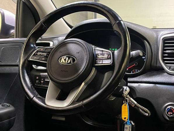 Kia Sportage IV Рестайлинг с пробегом 2020 года, цена 2 376 000 рублей, 75609 км, внедорожник, Автокод Объявления