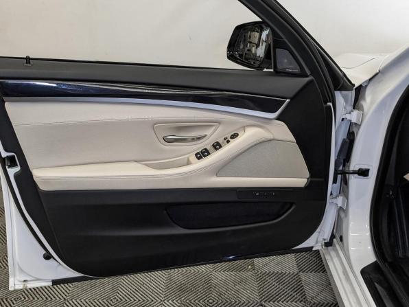 BMW 5 серии VI (F10/F11/F07) Рестайлинг с пробегом 2016 года, цена 2 895 000 рублей, 93706 км, седан, Автокод Объявления