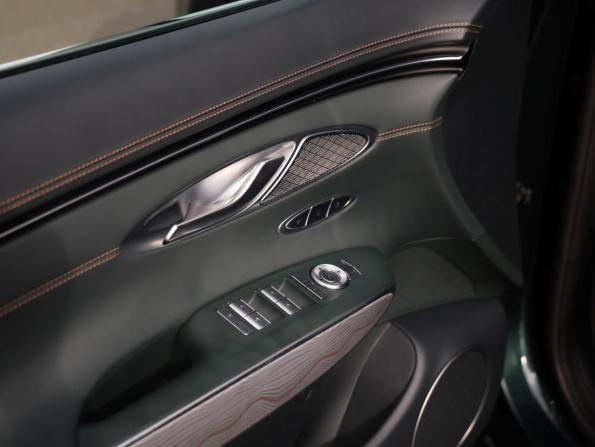 Genesis GV70 I с пробегом 2021 года, цена 4 499 000 рублей, 79885 км, внедорожник, Автокод Объявления