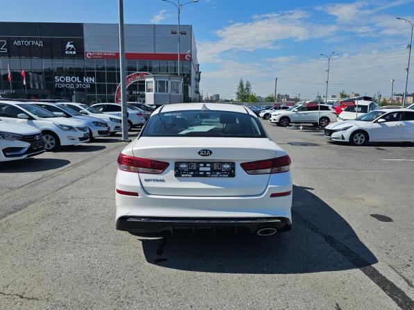 Kia Optima IV Рестайлинг с пробегом 2018 года, цена 1 684 995 рублей, 163401 км, седан, Автокод Объявления