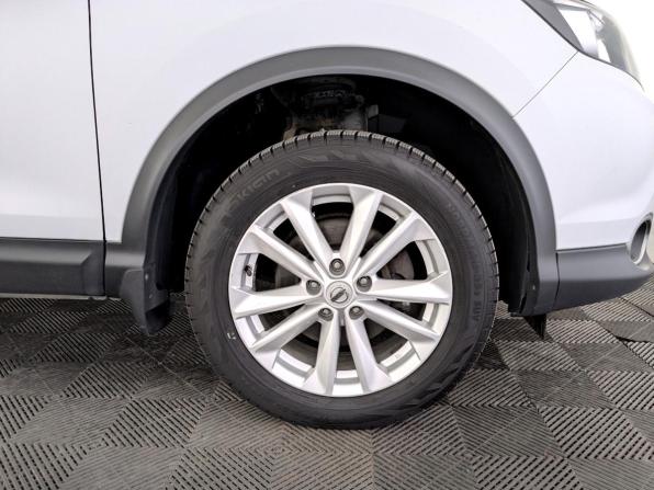 Nissan Qashqai II с пробегом 2018 года, цена 1 485 000 рублей, 125266 км, внедорожник, Автокод Объявления