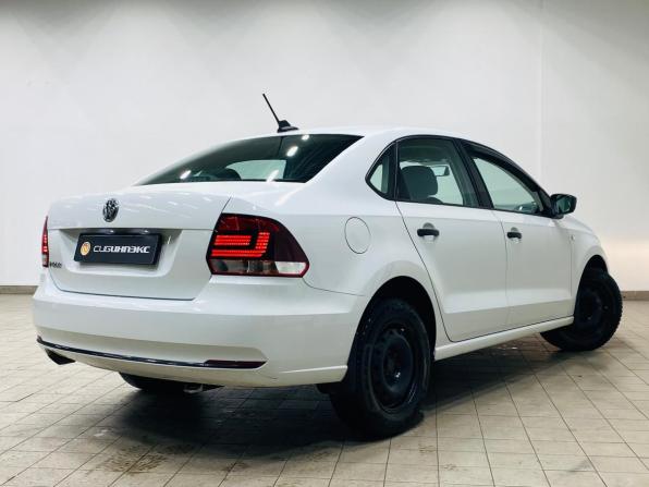 Volkswagen Polo V Рестайлинг с пробегом 2020 года, цена 1 199 000 рублей, 130000 км, седан, Автокод Объявления