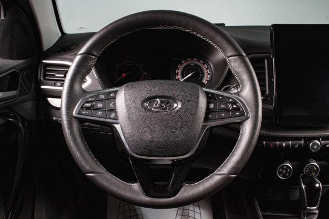 Lada (ВАЗ) Vesta I Рестайлинг (NG) с пробегом 2024 года, цена 1 609 000 рублей, 19000 км, седан, Автокод Объявления