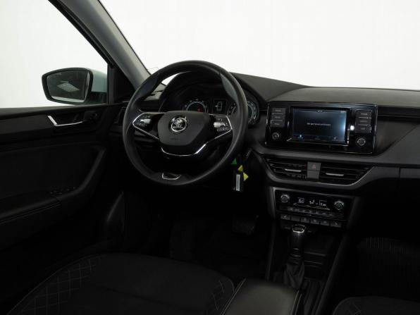Skoda Rapid II с пробегом 2022 года, цена 1 760 000 рублей, 58379 км, лифтбек, Автокод Объявления