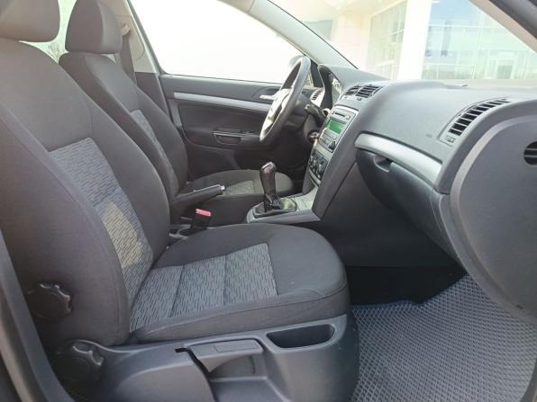 Skoda Octavia II (A5) Рестайлинг с пробегом 2012 года, цена 679 000 рублей, 225600 км, лифтбек, Автокод Объявления