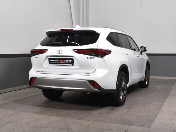 Toyota Highlander IV (XU70) с пробегом 2026 года, цена 5 270 995 рублей, 39 км, внедорожник, Автокод Объявления