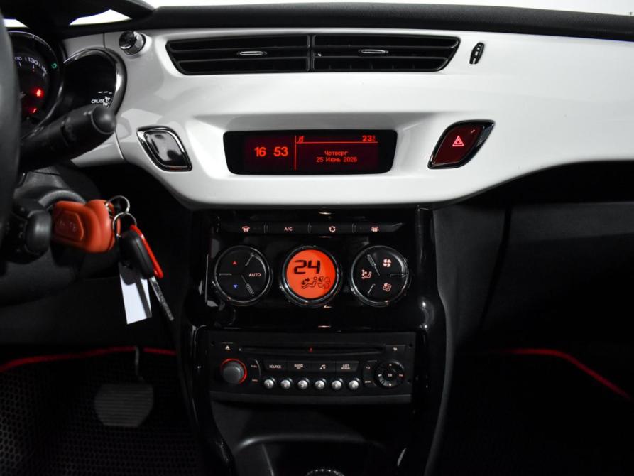 Citroen DS3 I Санкт-Петербург  - изображение 16