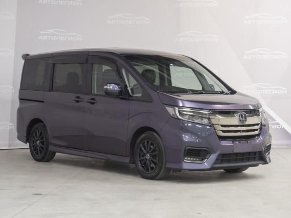 Honda Stepwgn V Рестайлинг с пробегом 2020 года, цена 2 535 000 рублей, 47000 км, минивэн, Автокод Объявления
