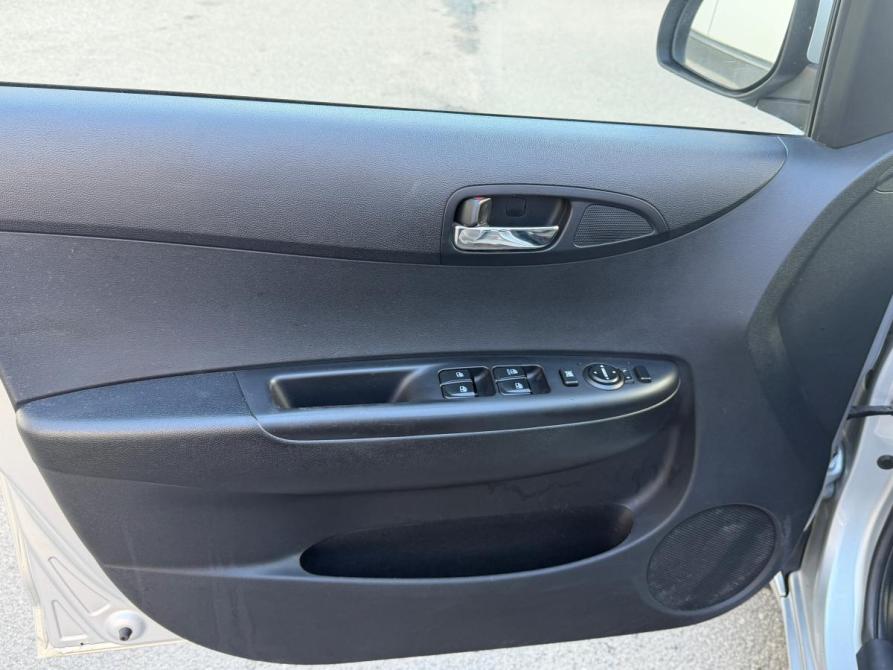 Hyundai i20 I Санкт-Петербург  - изображение 15