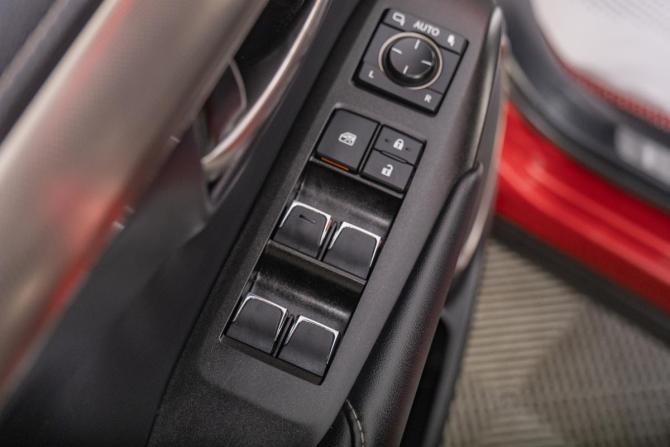 Lexus NX I Рестайлинг с пробегом 2019 года, цена 3 399 000 рублей, 138000 км, внедорожник, Автокод Объявления