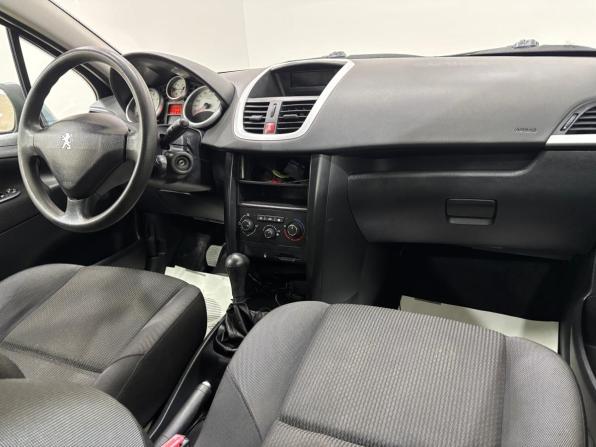 Peugeot 207 I с пробегом 2009 года, цена 340 000 рублей, 173135 км, хэтчбек, Автокод Объявления