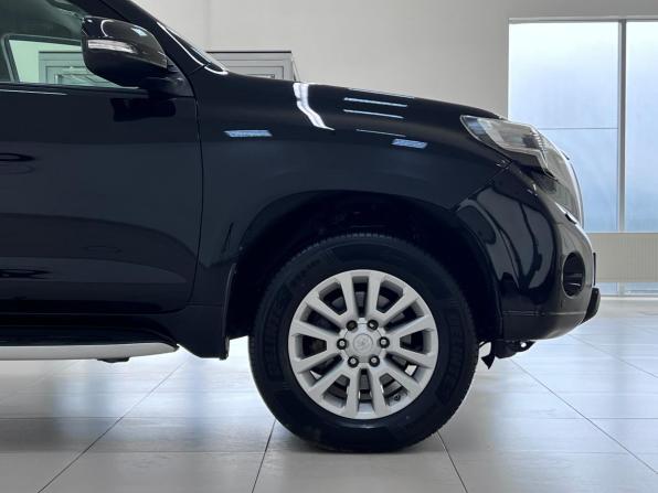 Toyota Land Cruiser Prado 150 Series Рестайлинг 1 с пробегом 2016 года, цена 3 940 000 рублей, 189161 км, внедорожник, Автокод Объявления