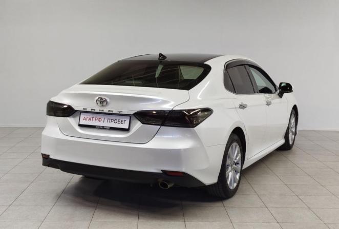 Toyota Camry VII (XV50) Рестайлинг 2 с пробегом 2018 года, цена 2 650 000 рублей, 136069 км, седан, Автокод Объявления