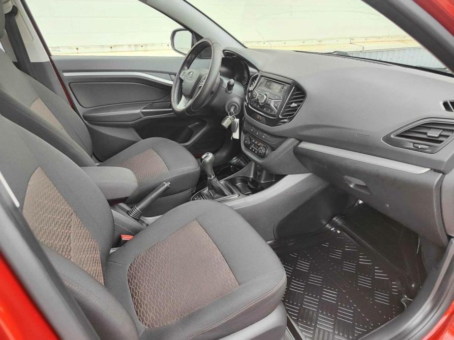 Lada (ВАЗ) Vesta I Санкт-Петербург  - изображение 9