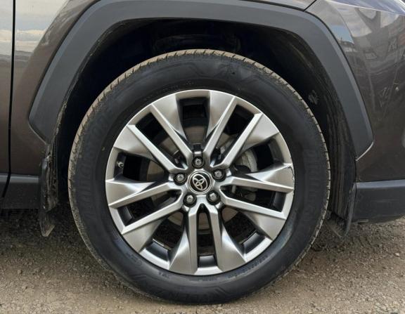 Toyota RAV4 V (XA50) с пробегом 2021 года, цена 3 330 000 рублей, 102000 км, внедорожник, Автокод Объявления