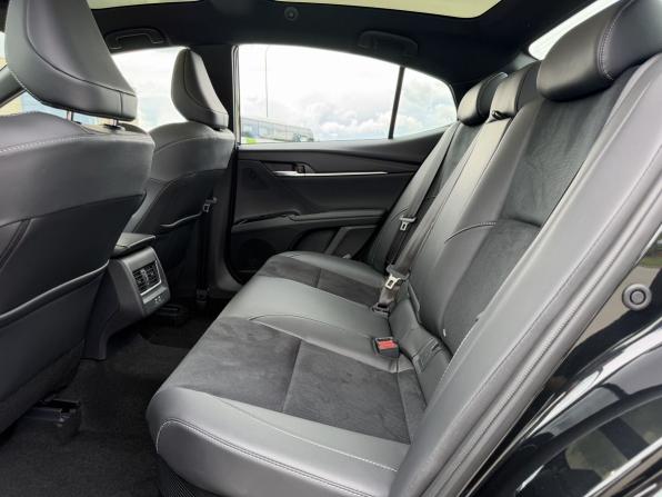 Toyota Camry IX (XV80) China Market с пробегом 2026 года, цена 4 100 000 рублей, 25 км, седан, Автокод Объявления