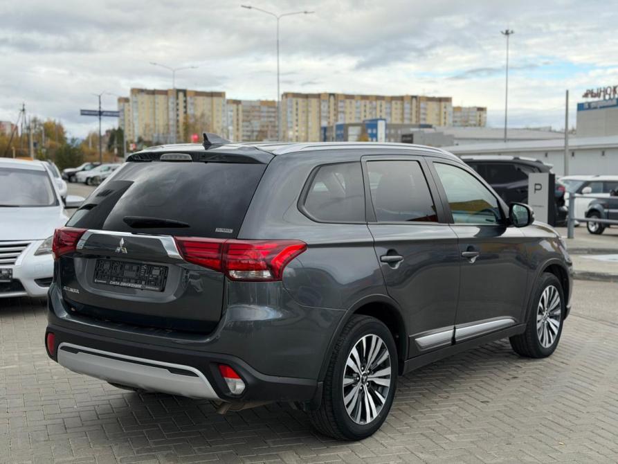 Mitsubishi Outlander III Рестайлинг 3 Сыктывкар  - изображение 4