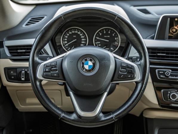 BMW X1 II (F48) с пробегом 2016 года, цена 1 858 000 рублей, 96542 км, внедорожник, Автокод Объявления