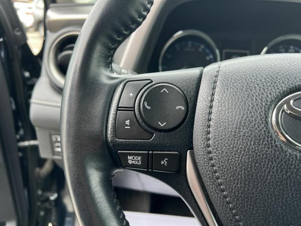 Toyota RAV4 IV (XA40) Рестайлинг с пробегом 2019 года, цена 3 190 000 рублей, 36520 км, внедорожник, Автокод Объявления